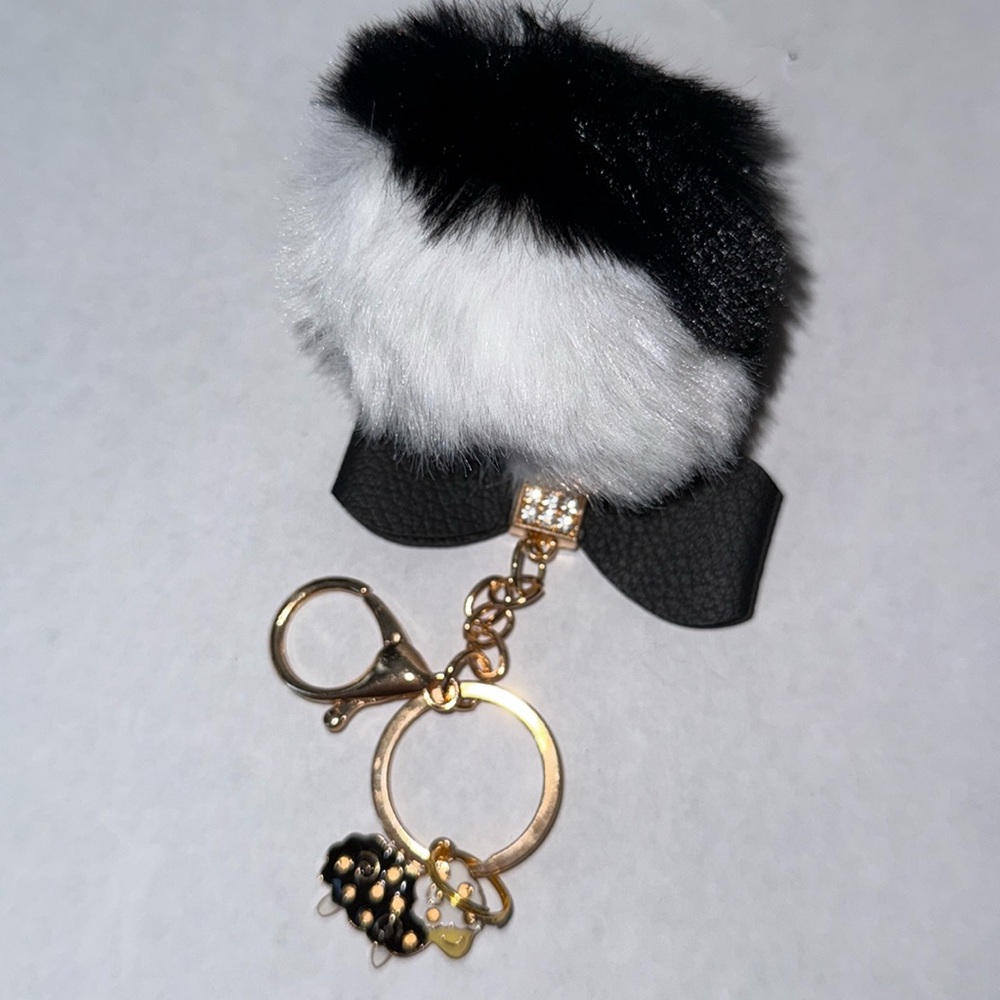 Black and White Bag  Purse Charm New